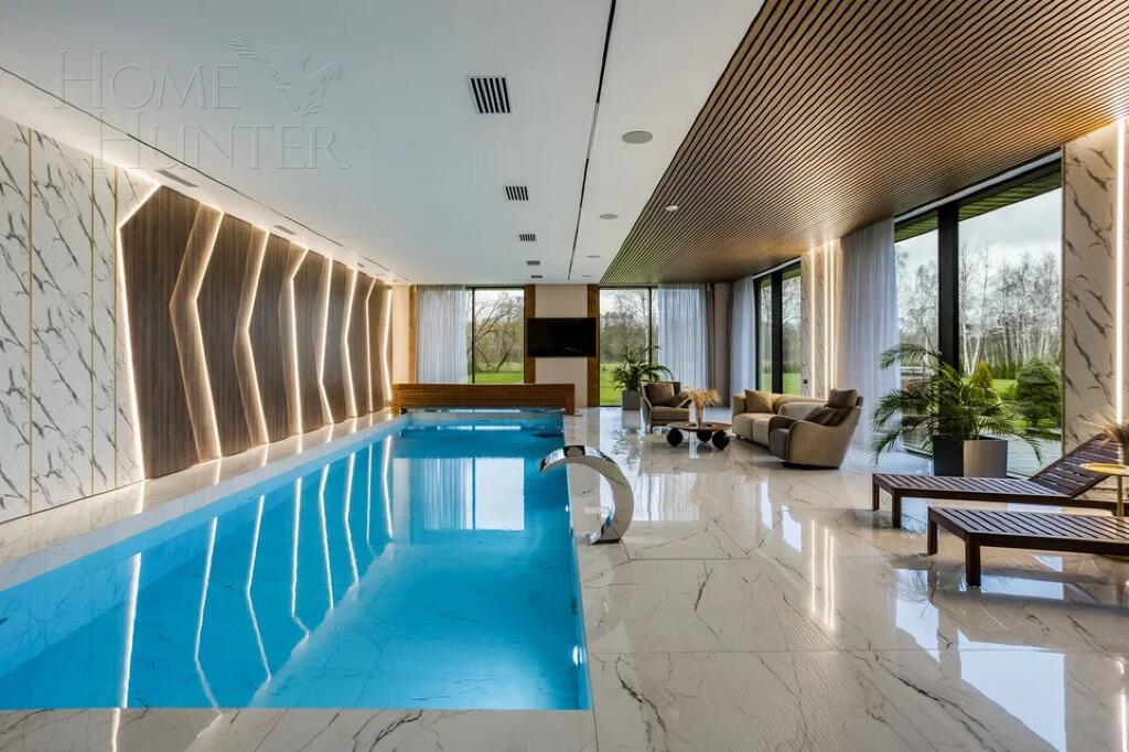 2-этажный коттедж 1 111 м² с отделкой