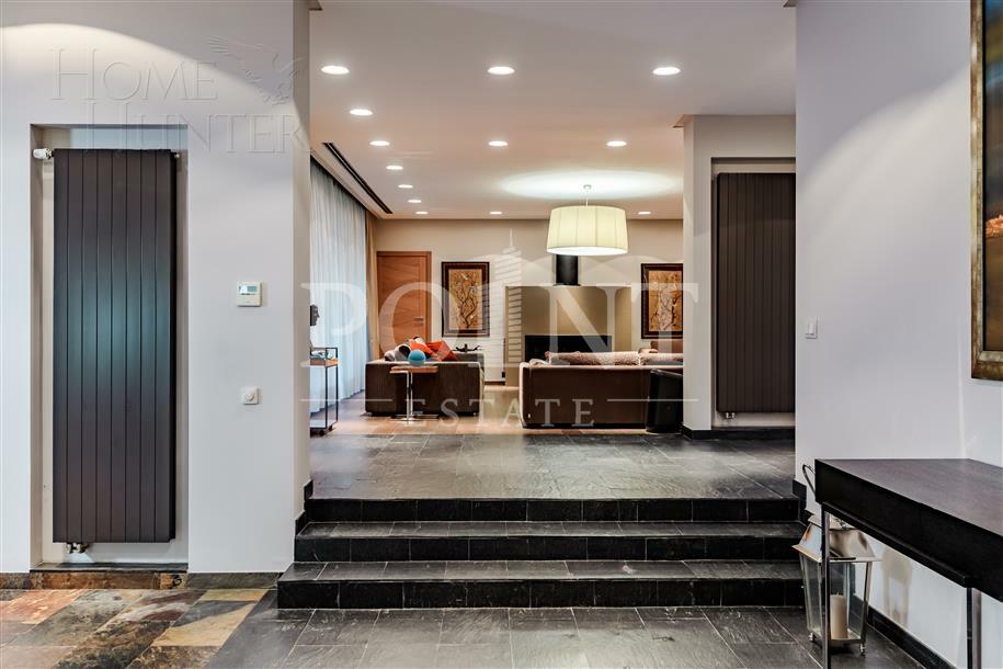 2-этажный коттедж 640 м² с отделкой