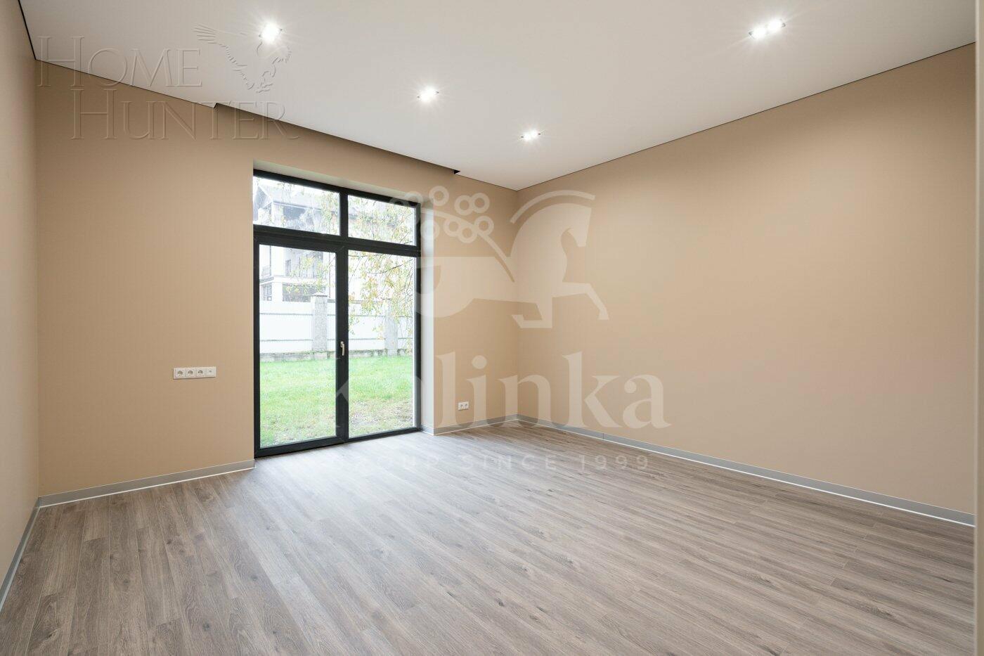 2-этажный коттедж 540 м² с отделкой