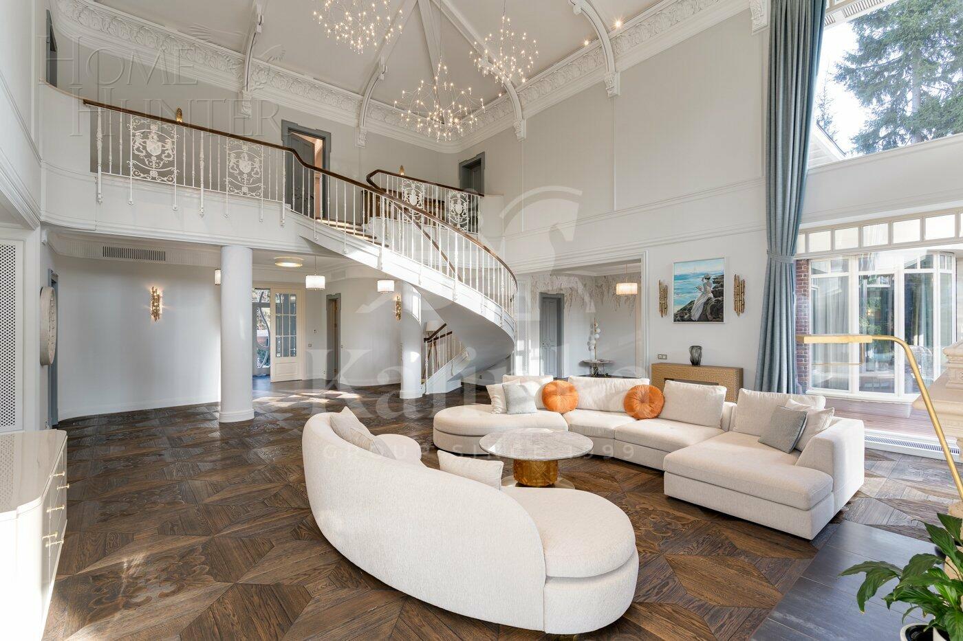 2-этажный коттедж 1 214 м² с отделкой