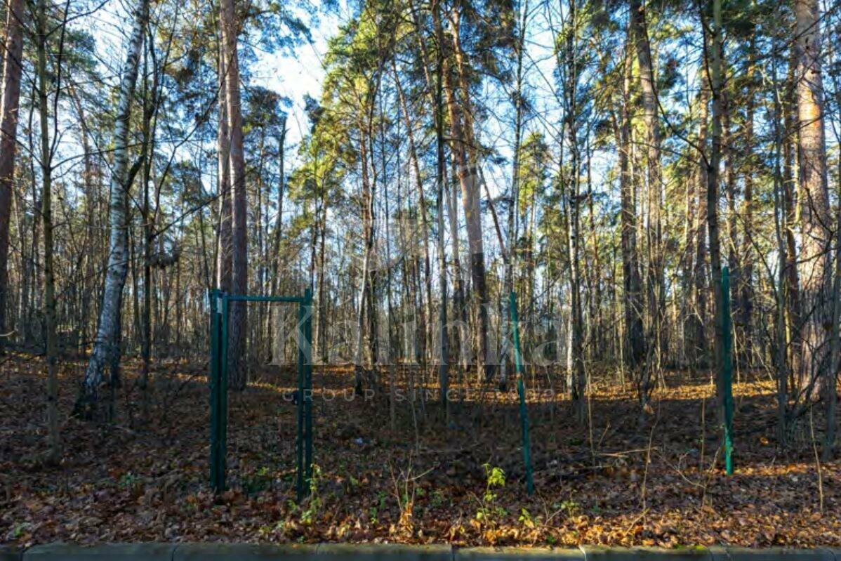 Участок 123 сот. в охраняемом поселке