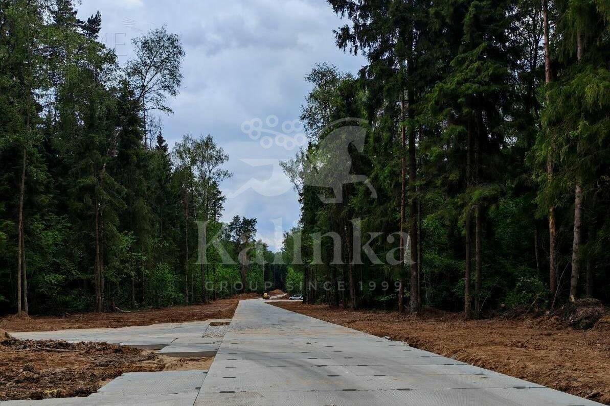 Участок 291.3 сот. в охраняемом поселке