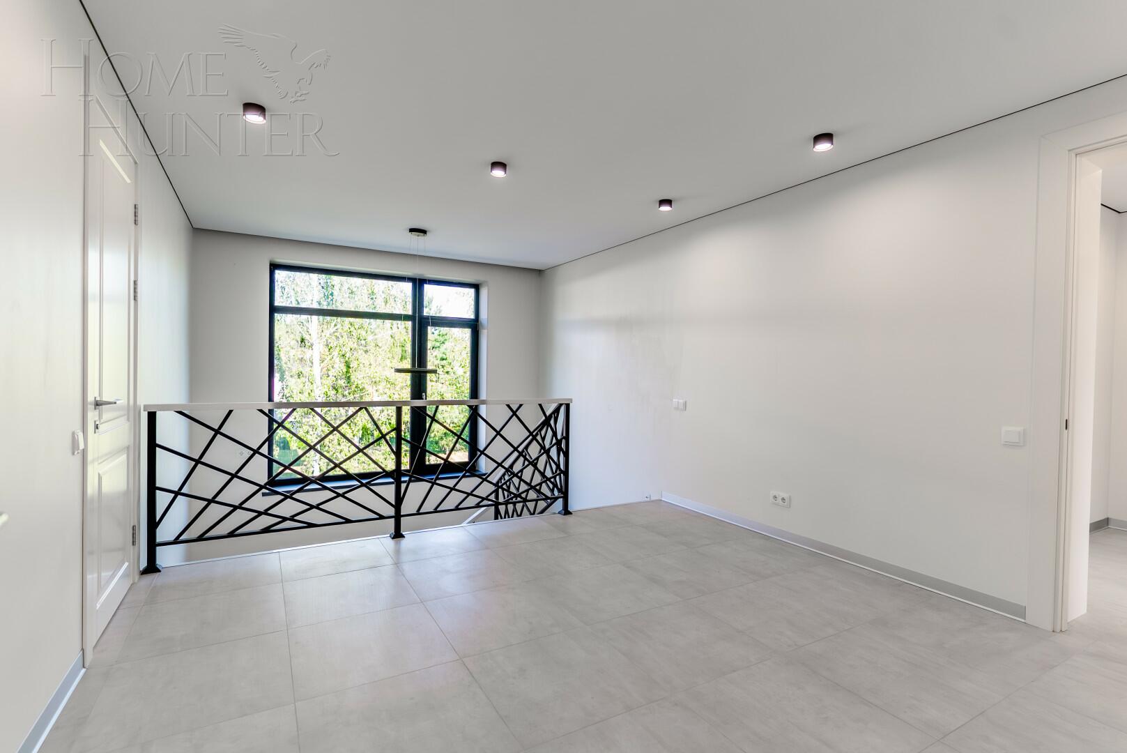 2-этажный коттедж 484.1 м² с отделкой