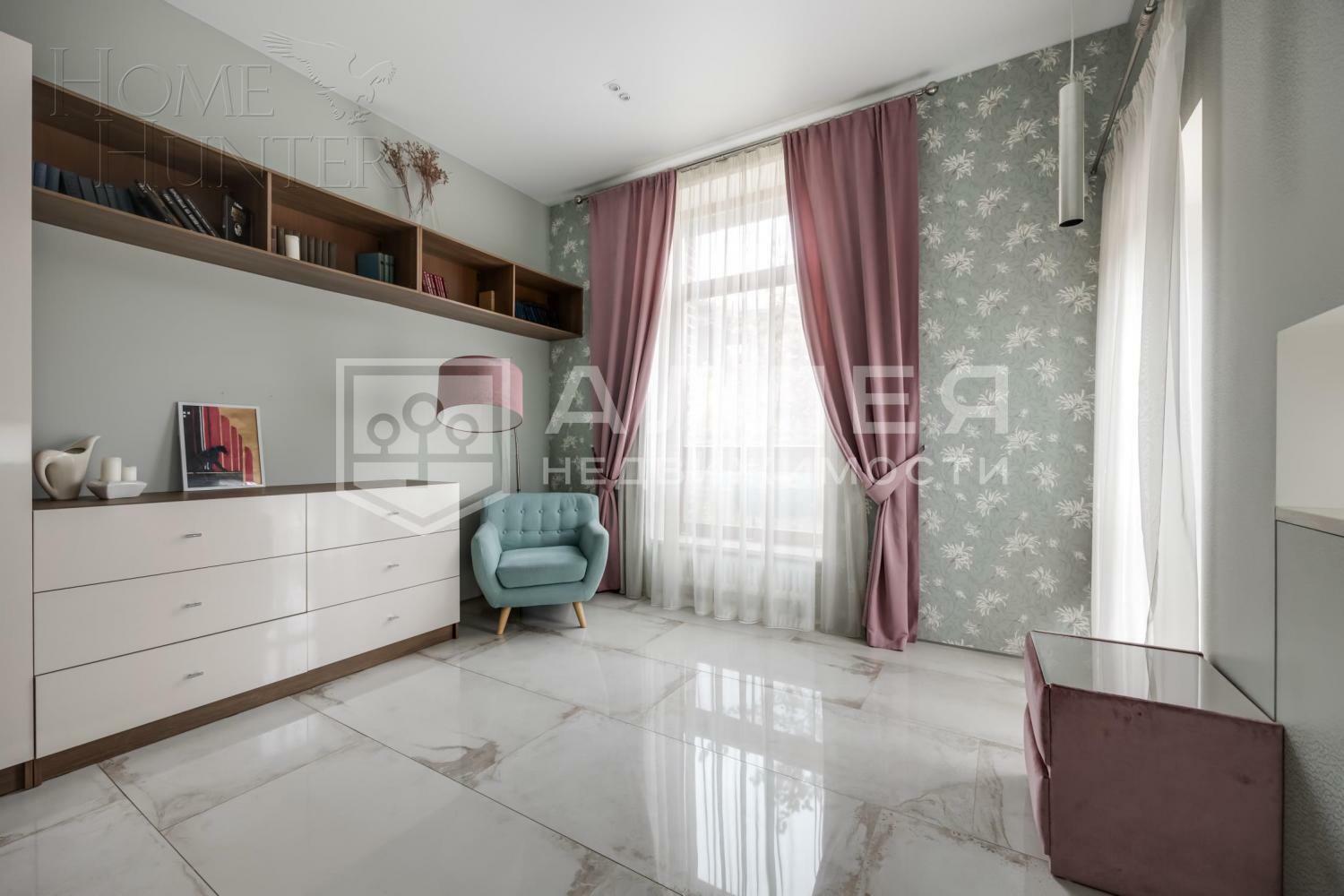 2-этажный коттедж 330 м² с отделкой