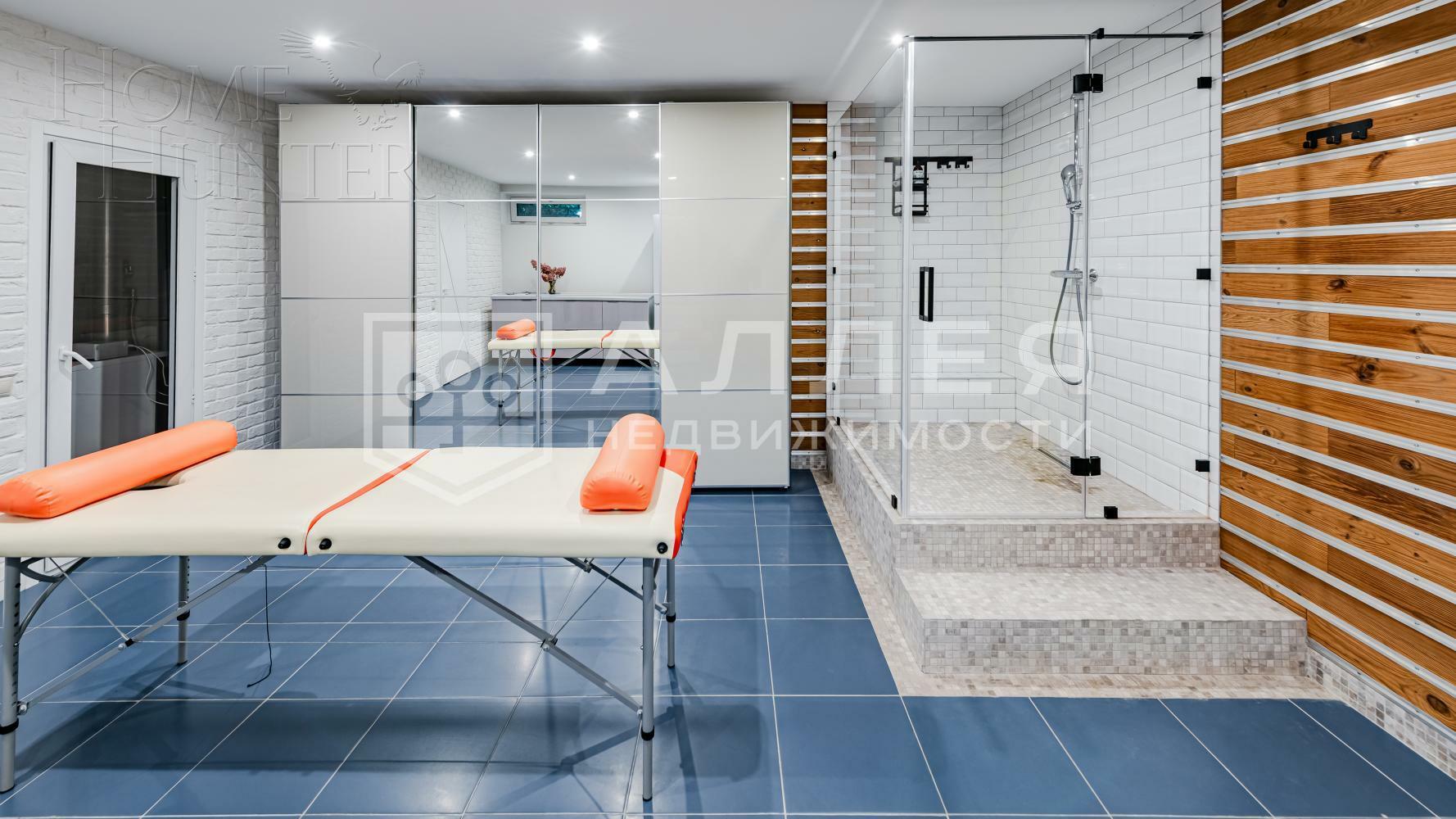 3-этажный коттедж 287 м² с отделкой