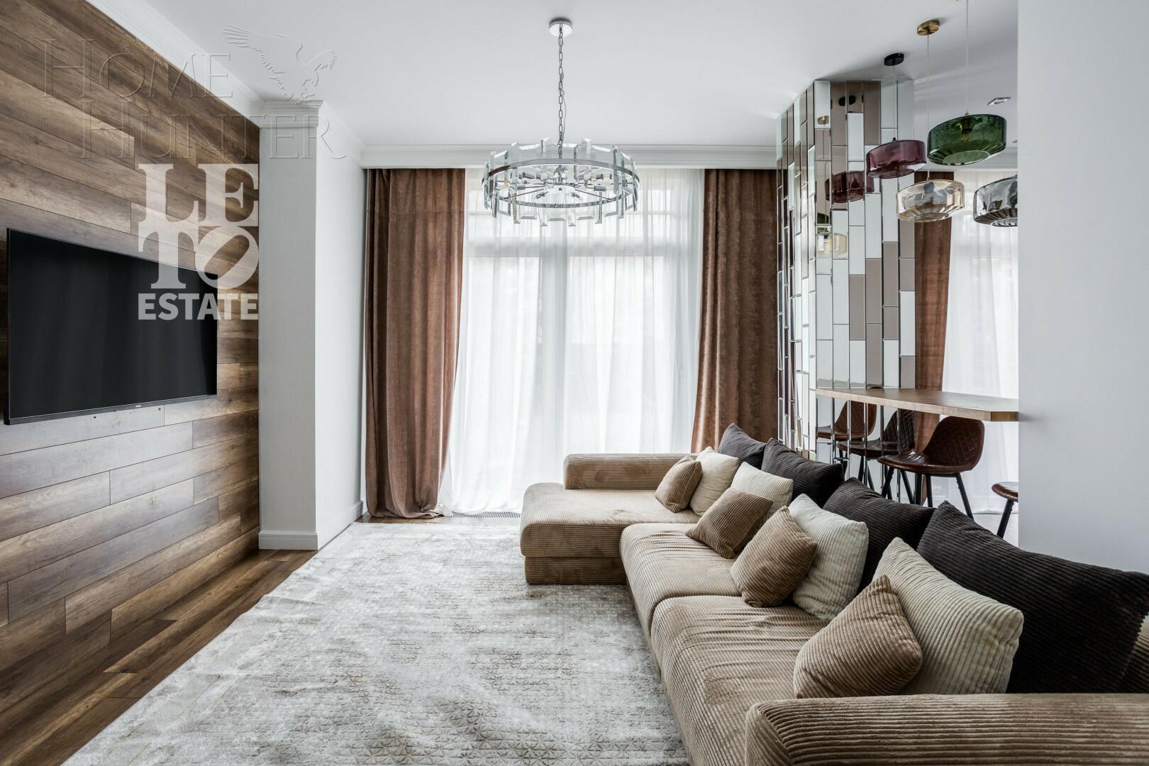 2-этажный таунхаус 440 м² с отделкой