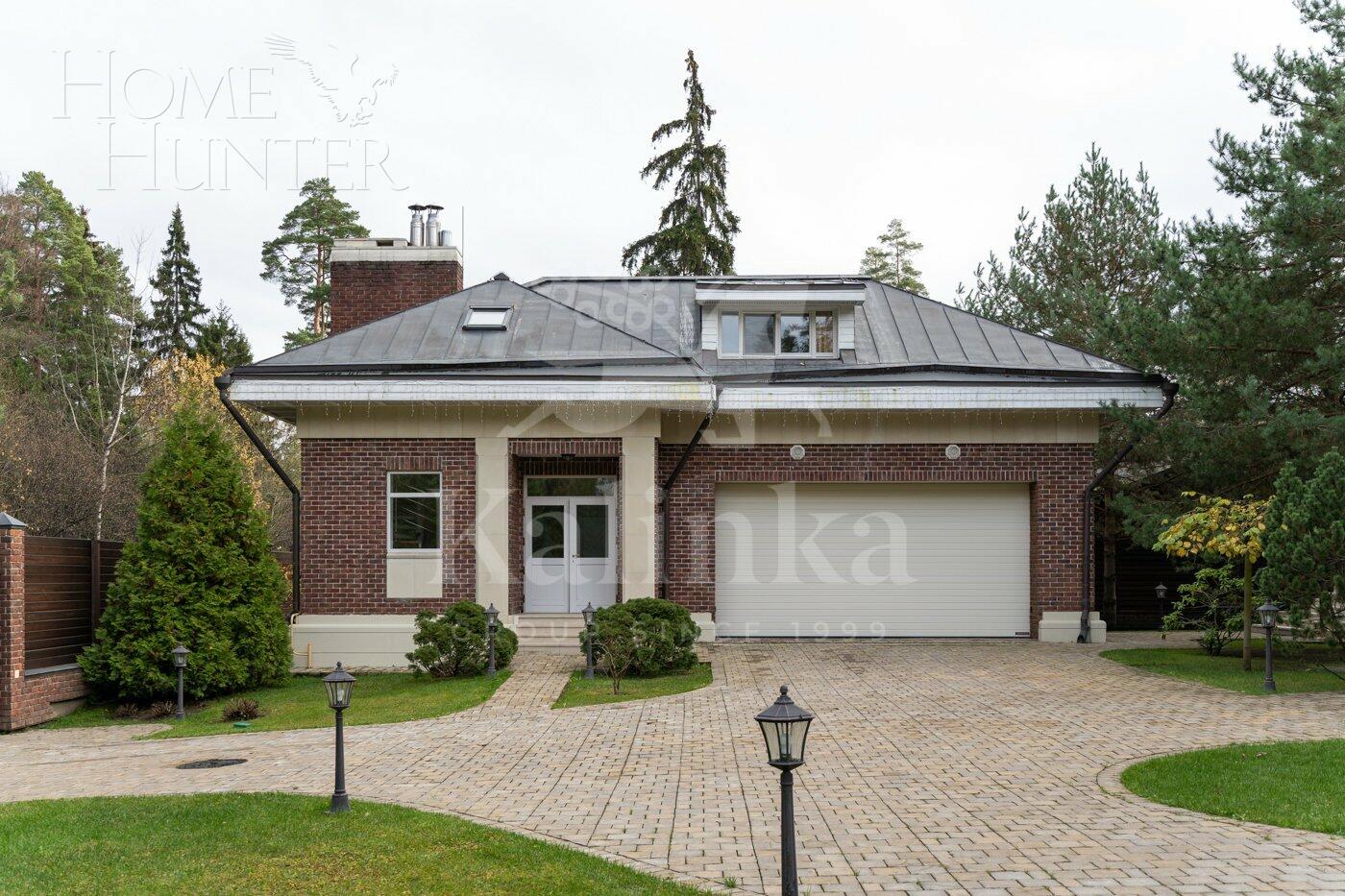 2-этажный коттедж 1 214 м² с отделкой