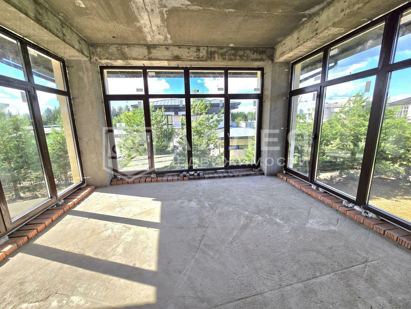 2-этажный коттедж 420 м² без отделки