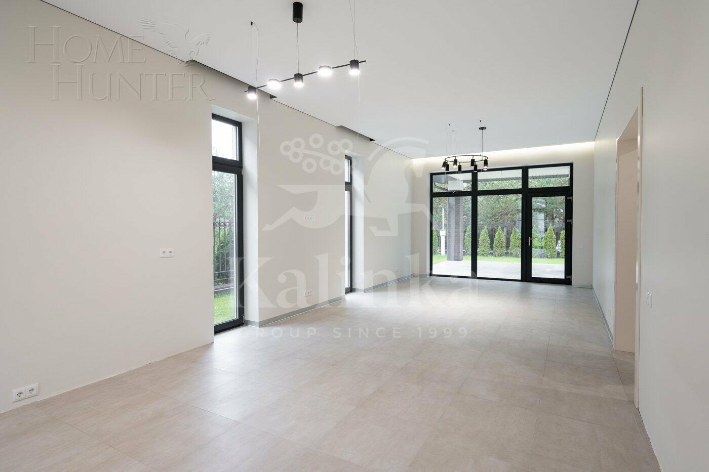 2-этажный коттедж 540 м² с отделкой