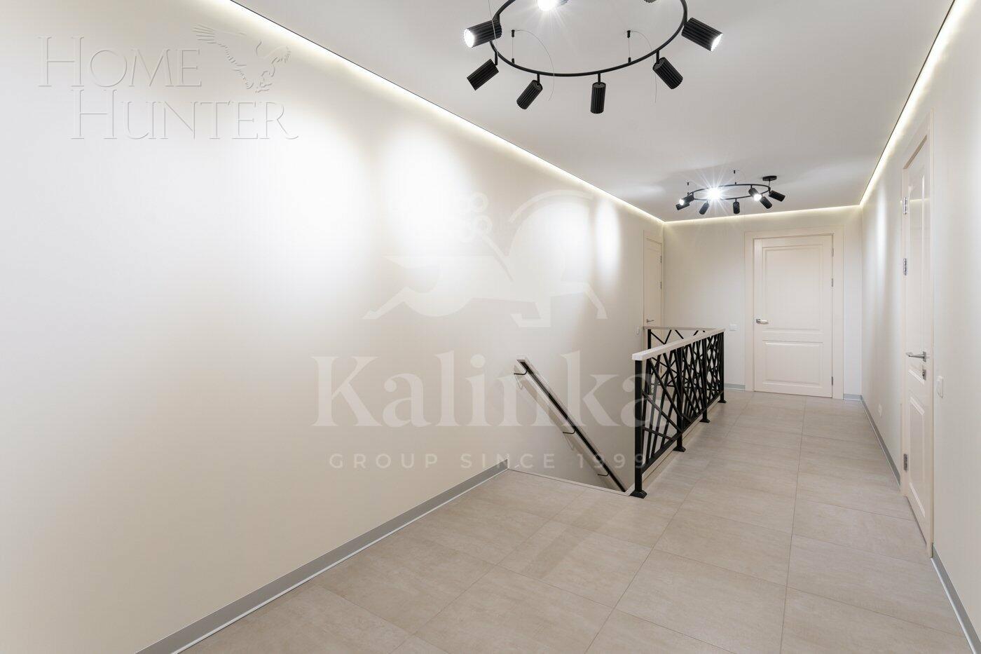 2-этажный коттедж 540 м² с отделкой