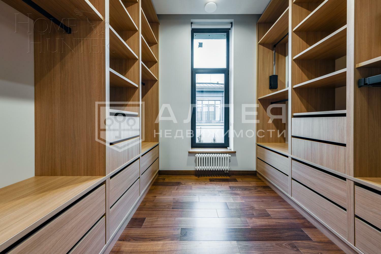 2-этажный коттедж 705 м² с отделкой