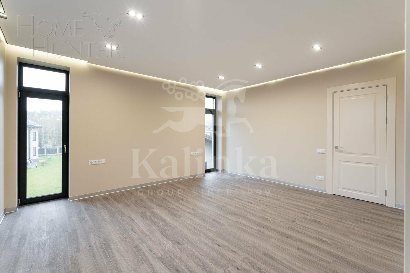 2-этажный коттедж 540 м² с отделкой