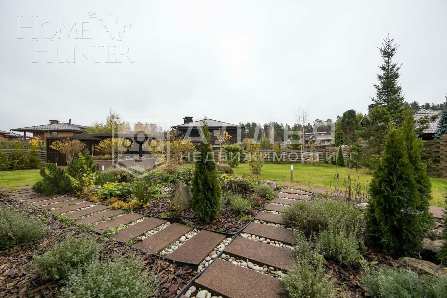 2-этажный коттедж 330 м² с отделкой