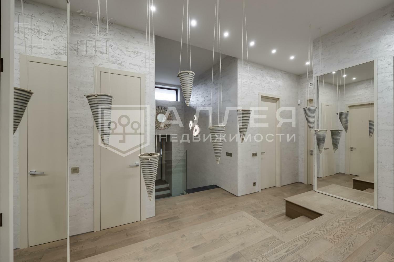 2-этажный коттедж 330 м² с отделкой