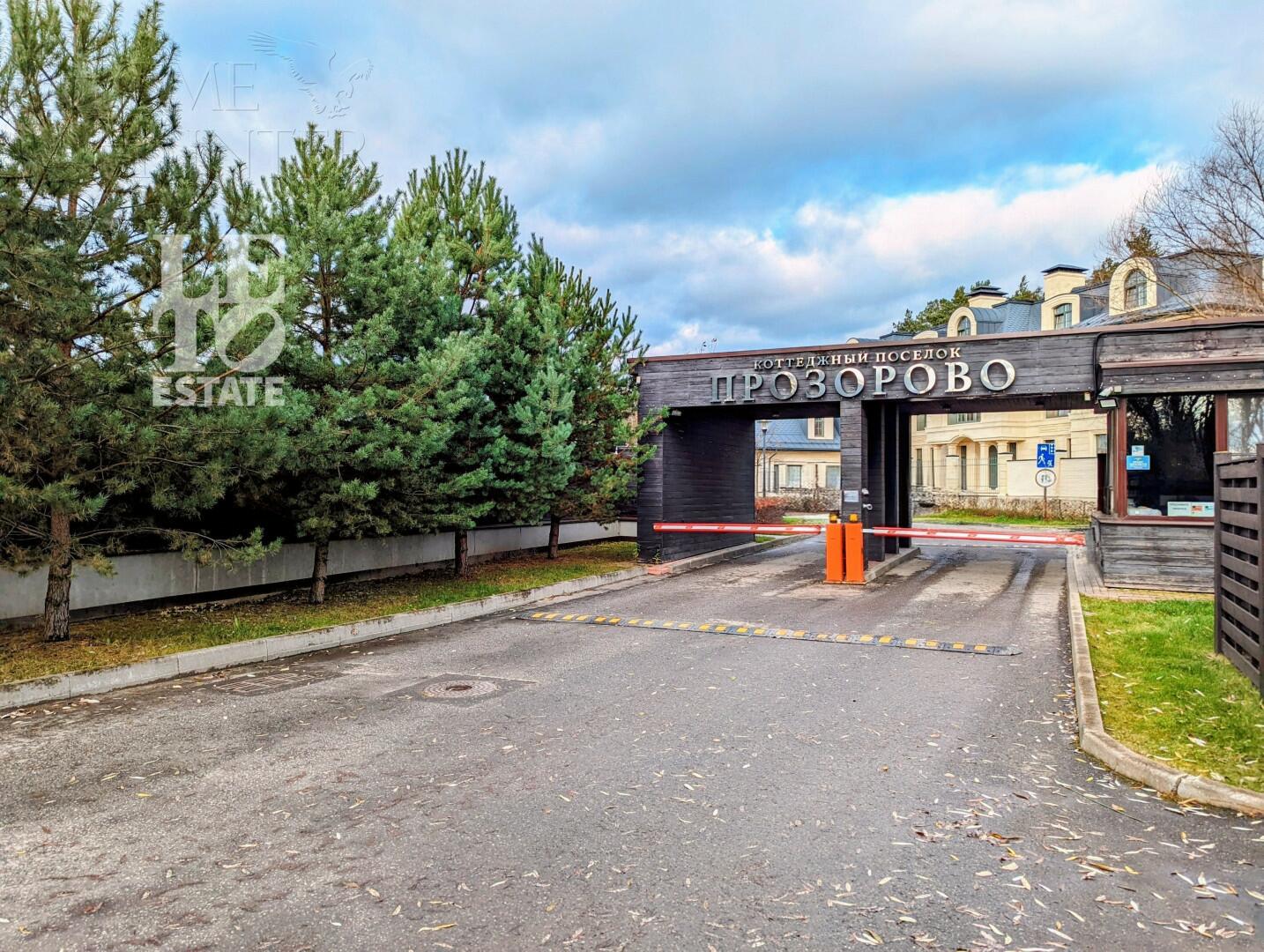 2-этажный таунхаус 440 м² с отделкой