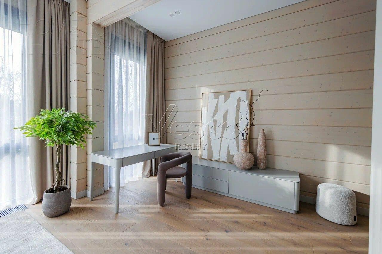 2-этажный коттедж 460 м² без отделки