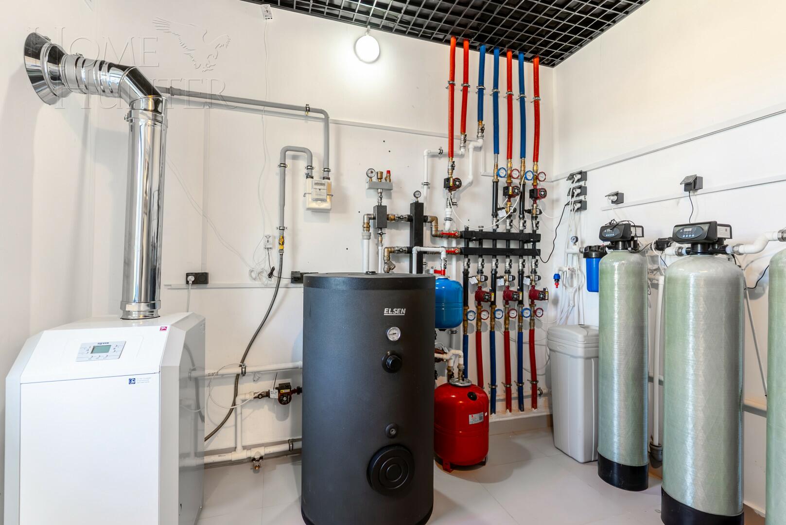 2-этажный коттедж 540 м² с отделкой