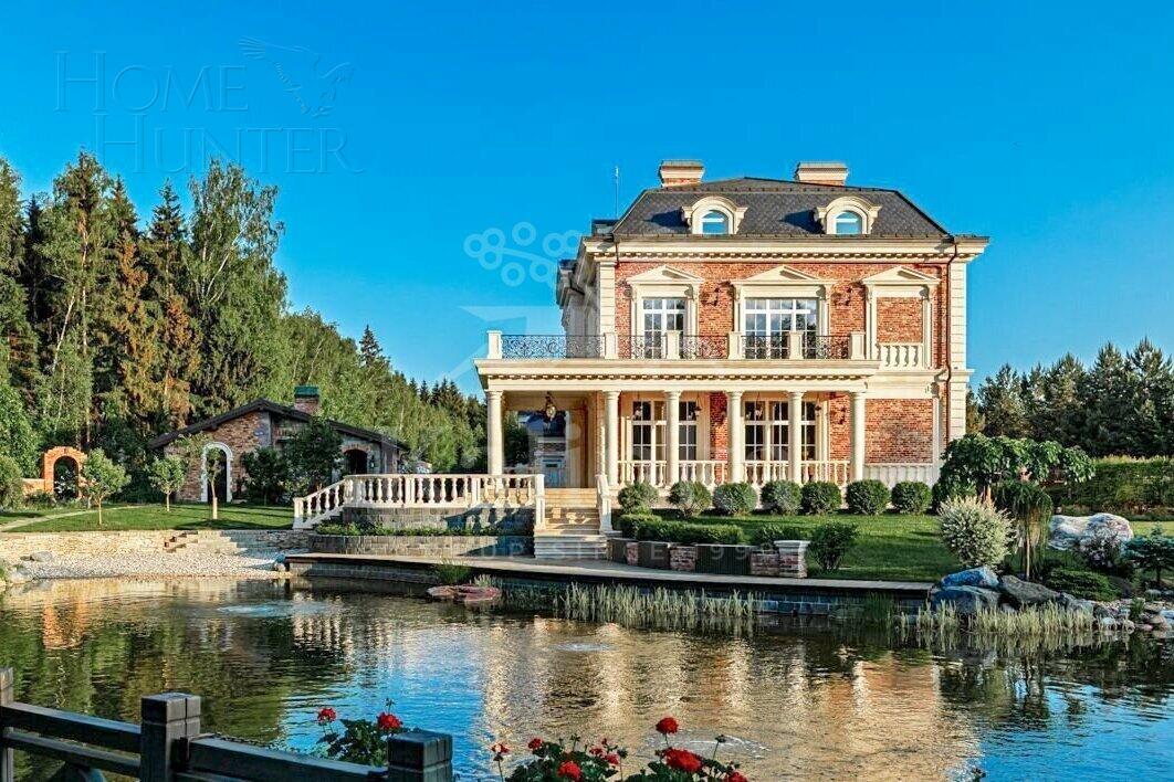 2-этажный коттедж 2 327 м² без отделки