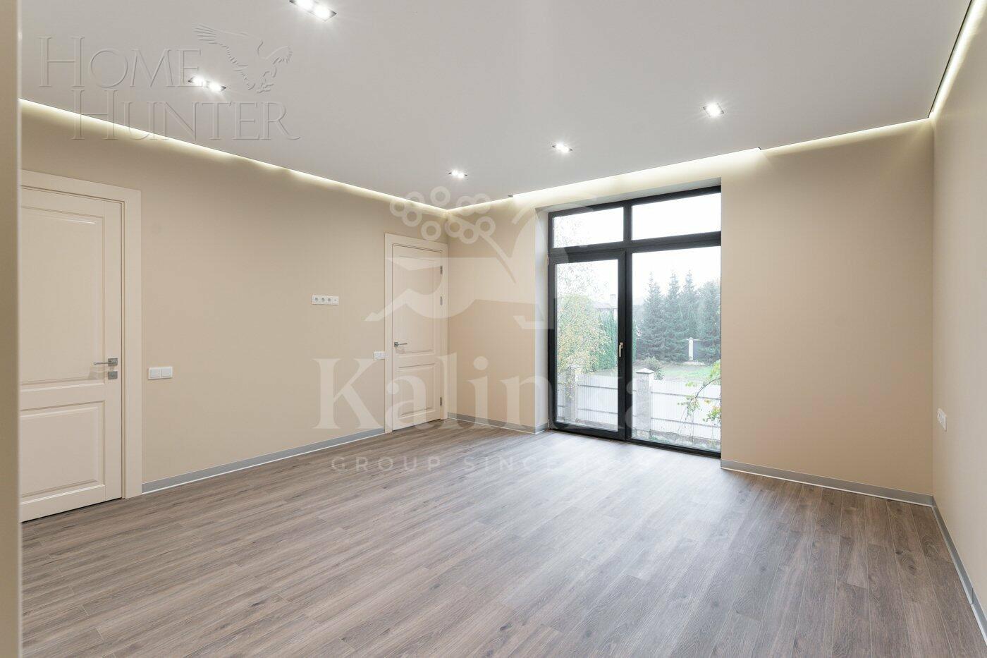 2-этажный коттедж 540 м² с отделкой