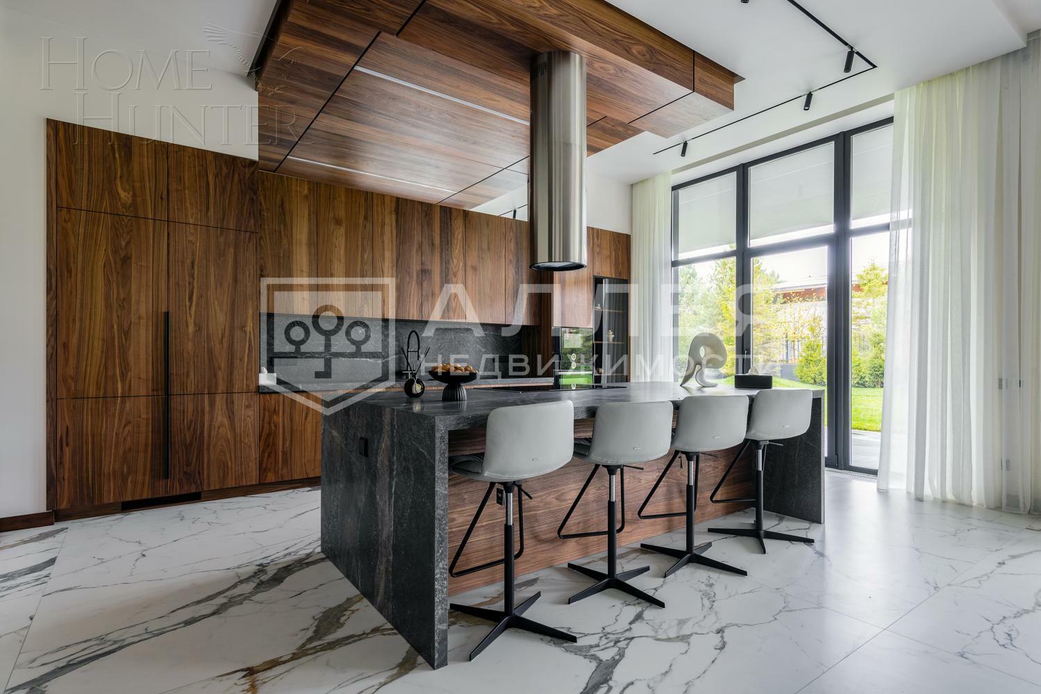 2-этажный коттедж 705 м² с отделкой