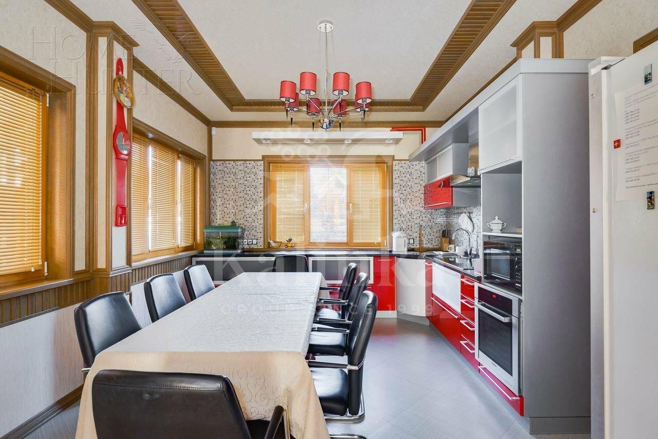 2-этажный коттедж 570 м² с отделкой