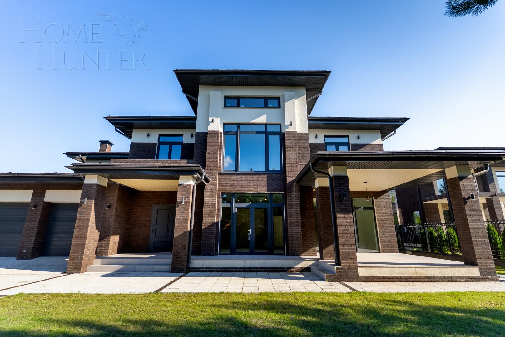 2-этажный коттедж 540 м² с отделкой