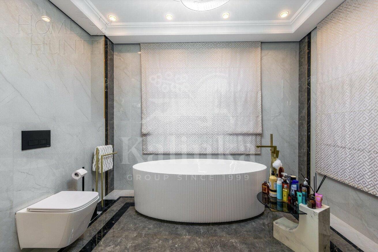 2-этажный коттедж 300 м² с отделкой