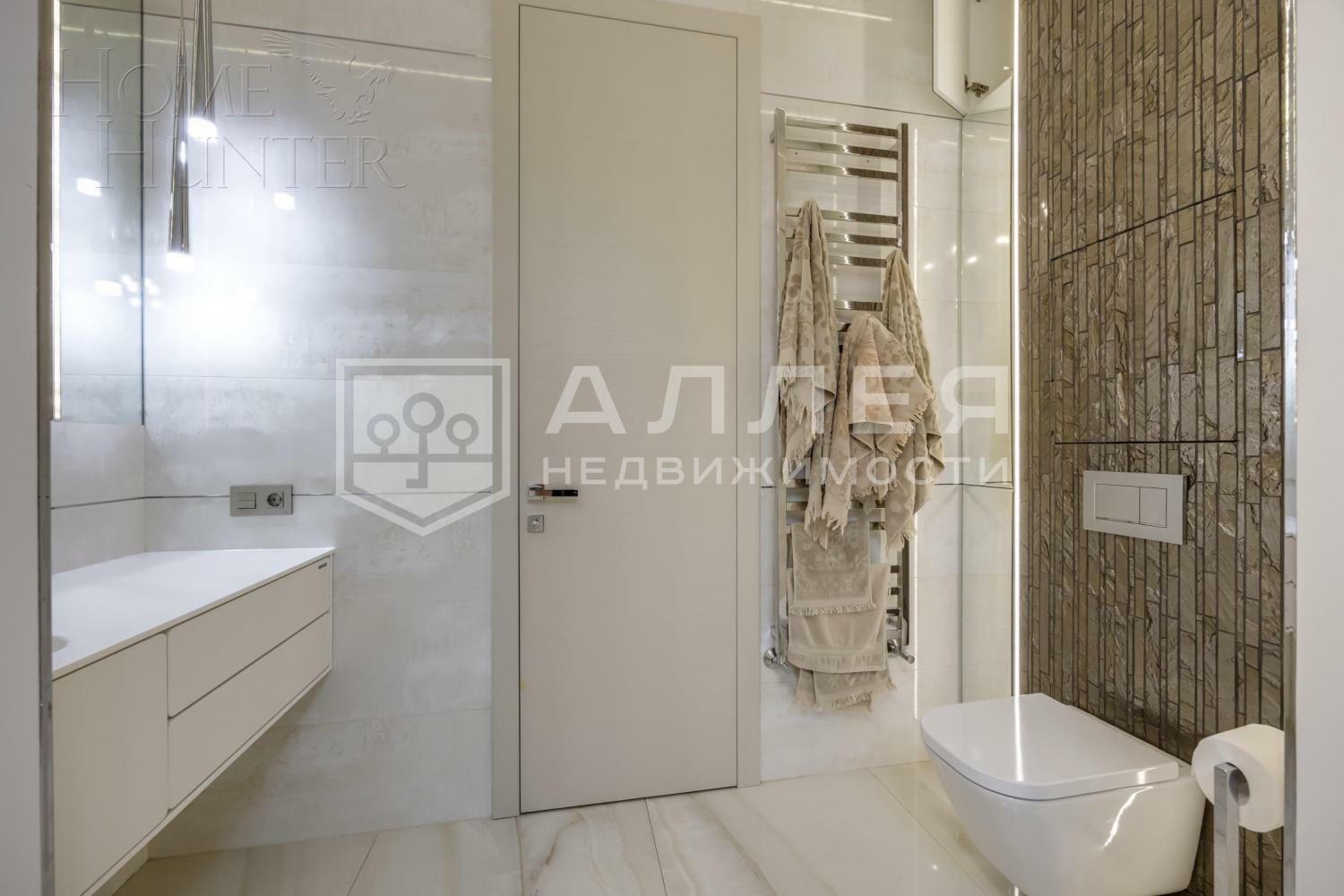 2-этажный коттедж 330 м² с отделкой