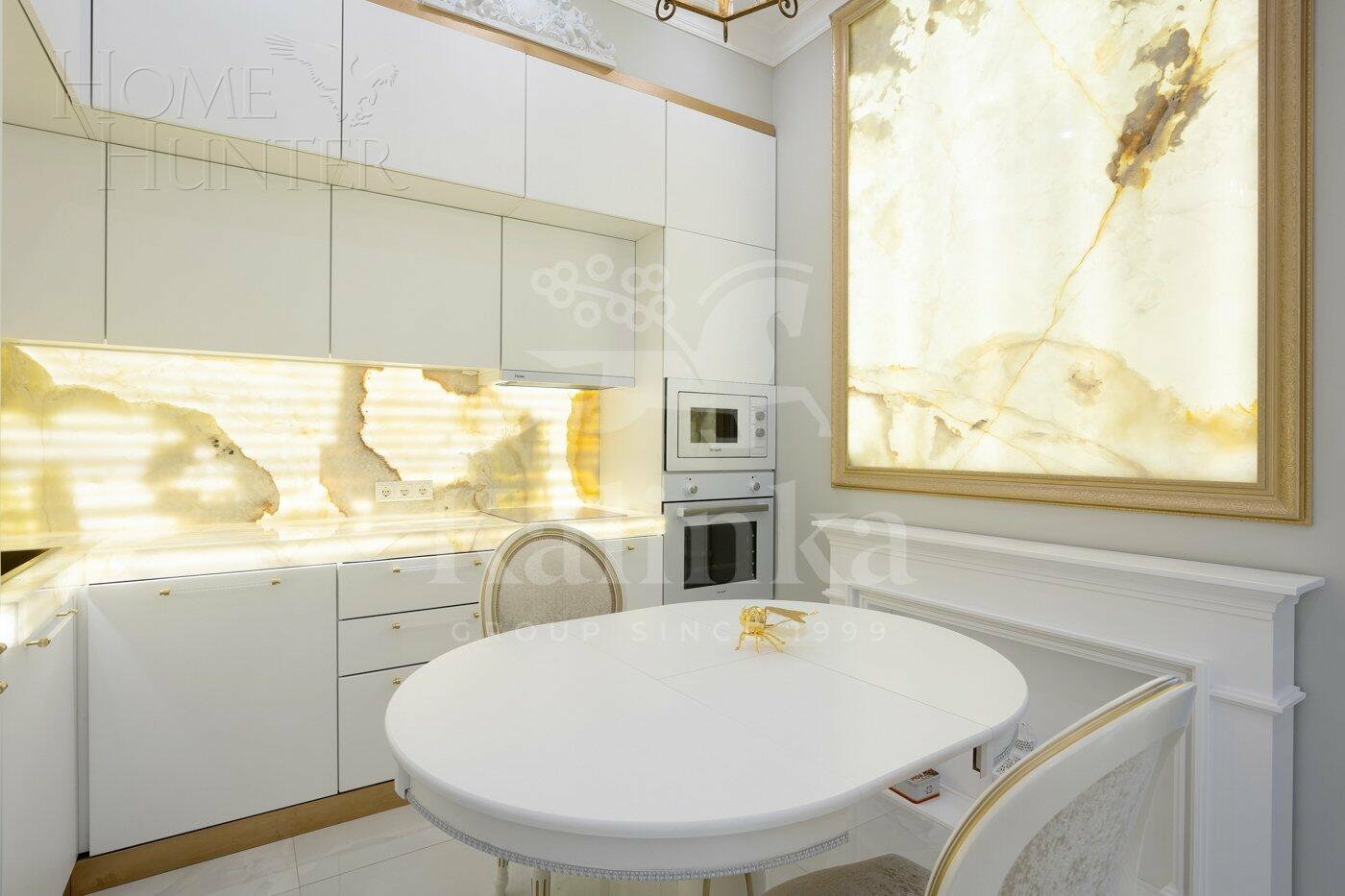 2-КОМН. АПАРТАМЕНТЫ С ОТДЕЛКОЙ 80 М² НА 10 ЭТАЖЕ