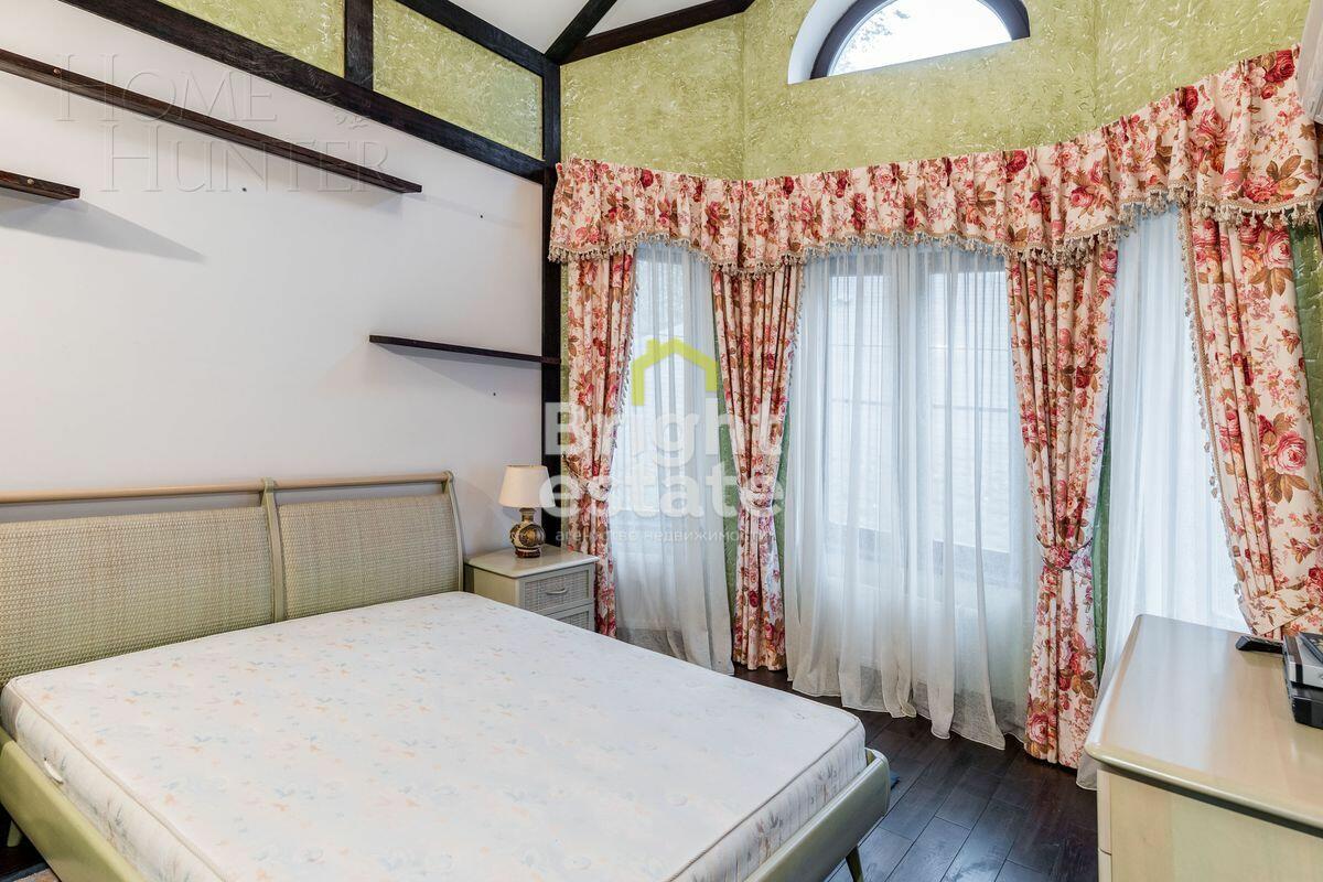 1-этажный коттедж 600 м² с отделкой