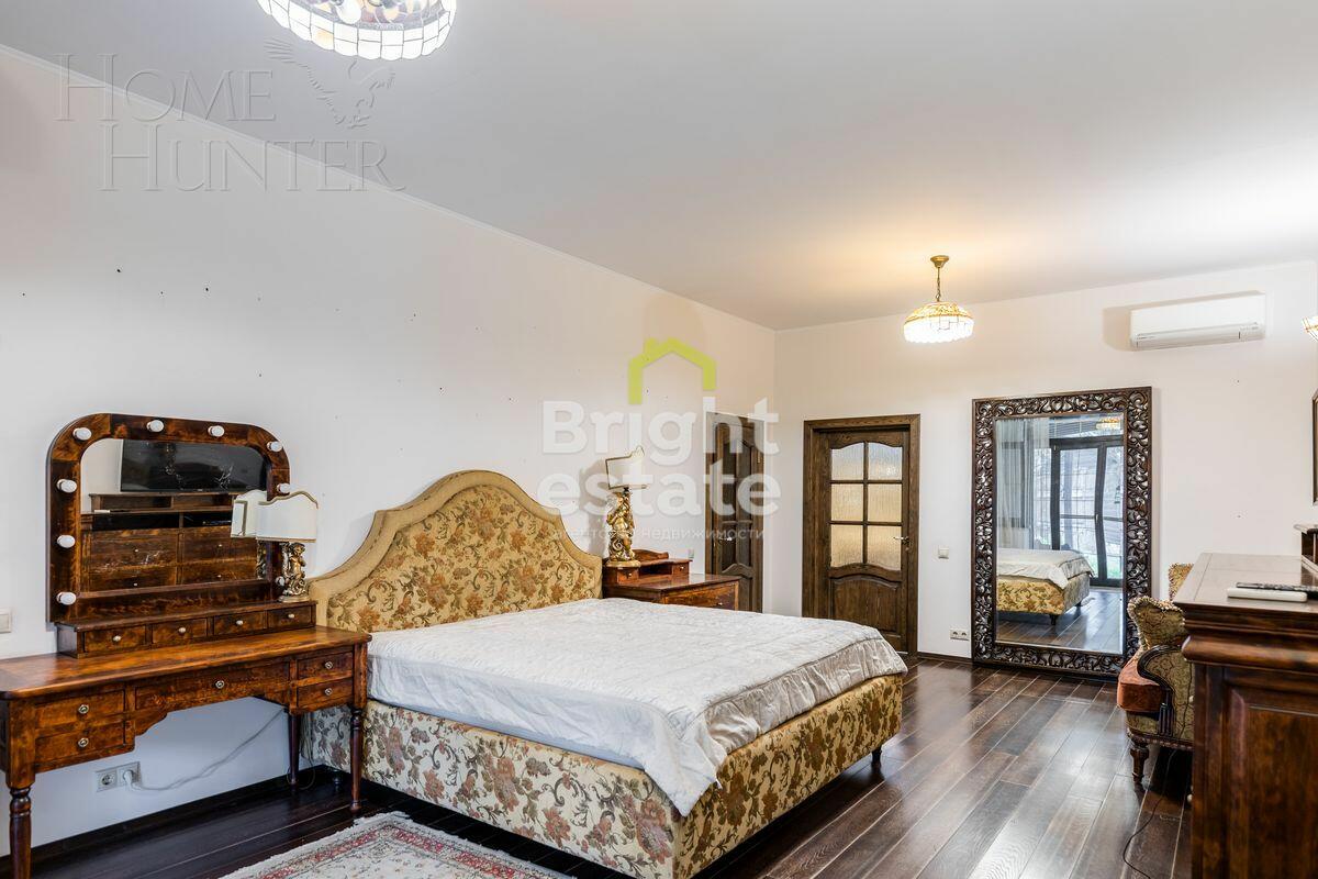 1-этажный коттедж 600 м² с отделкой