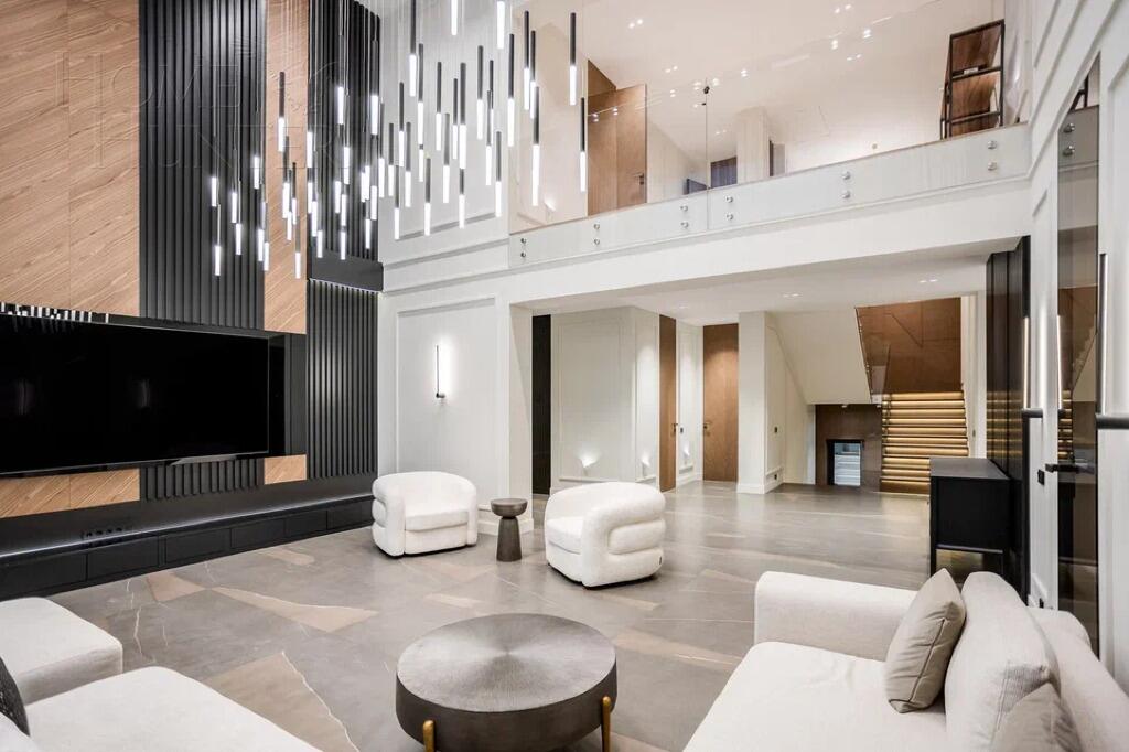 2-этажный коттедж 627.9 м² с отделкой