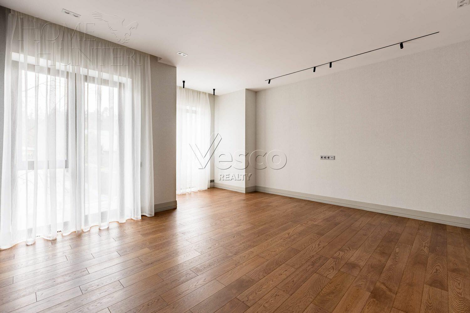 2-этажный коттедж 335 м² с отделкой