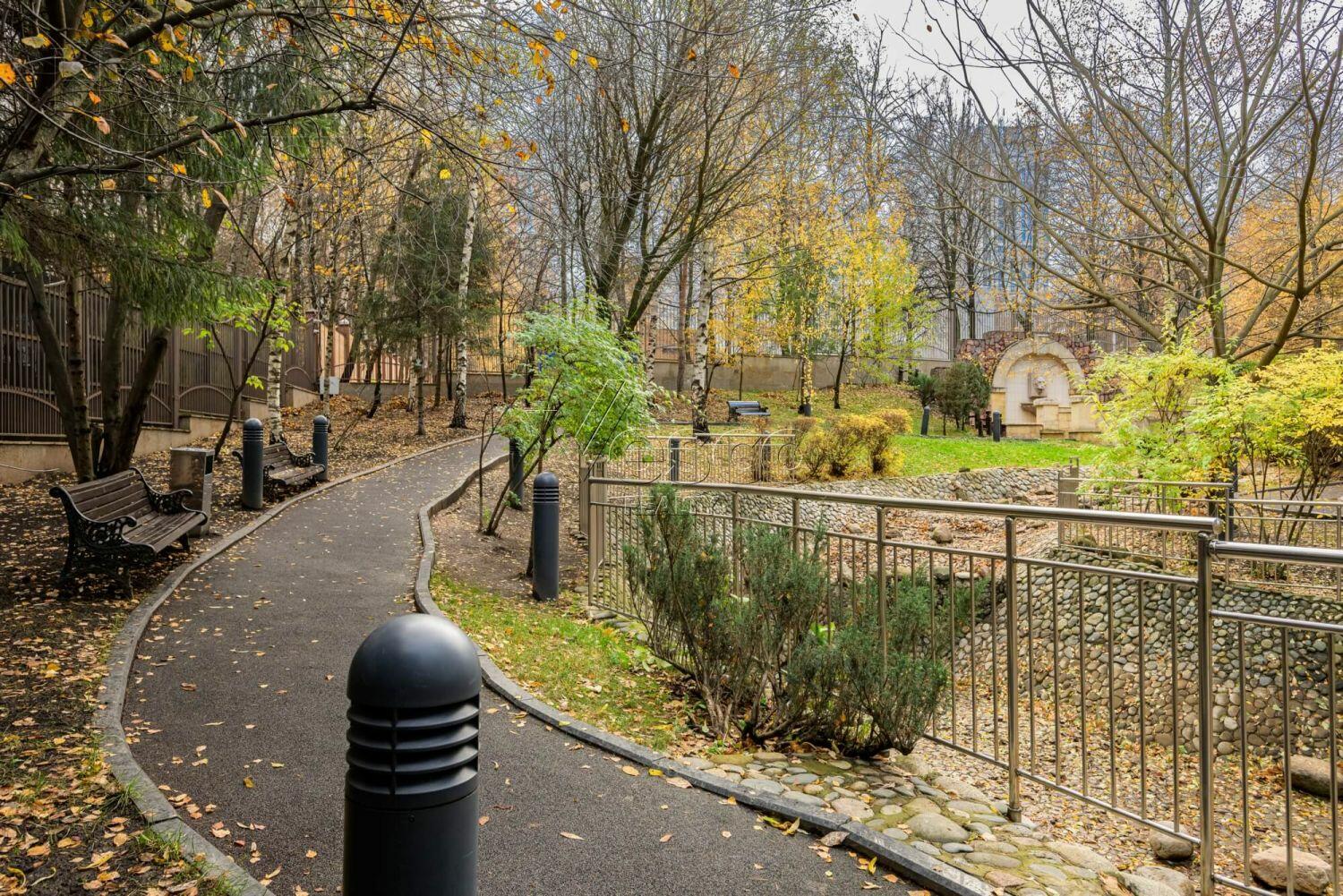 5-КОМН. КВАРТИРА С ОТДЕЛКОЙ 212 М² НА 27 ЭТАЖЕ