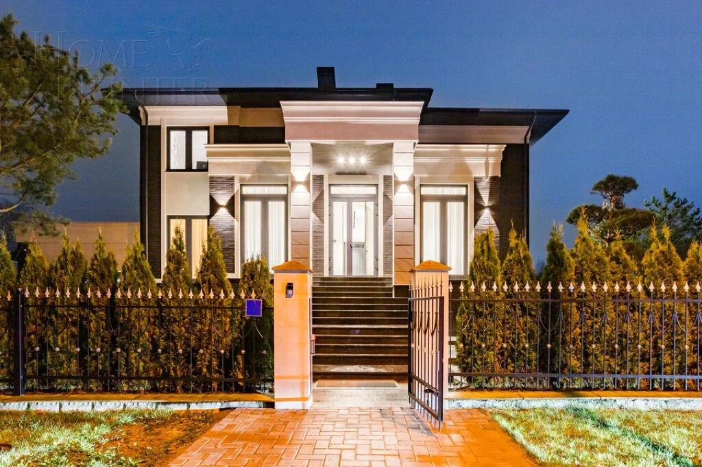 2-этажный коттедж 627.9 м² с отделкой