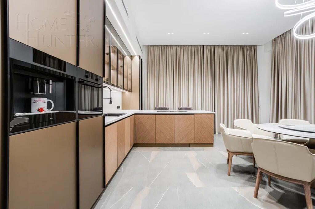 2-этажный коттедж 627.9 м² с отделкой