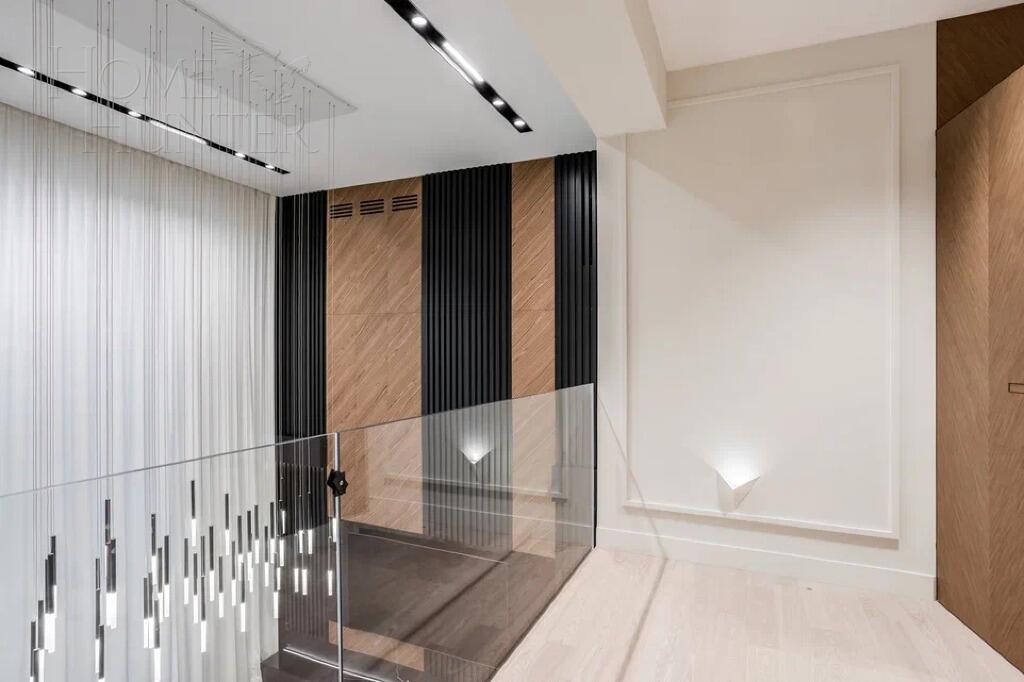 2-этажный коттедж 627.9 м² с отделкой