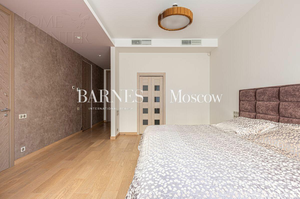 2-УРОВНЕВЫЙ ТАУНХАУС С ОТДЕЛКОЙ 236 М² НА 1 ЭТАЖЕ