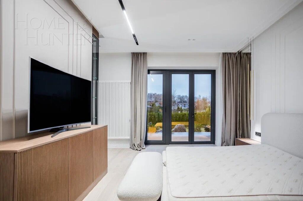 2-этажный коттедж 627.9 м² с отделкой