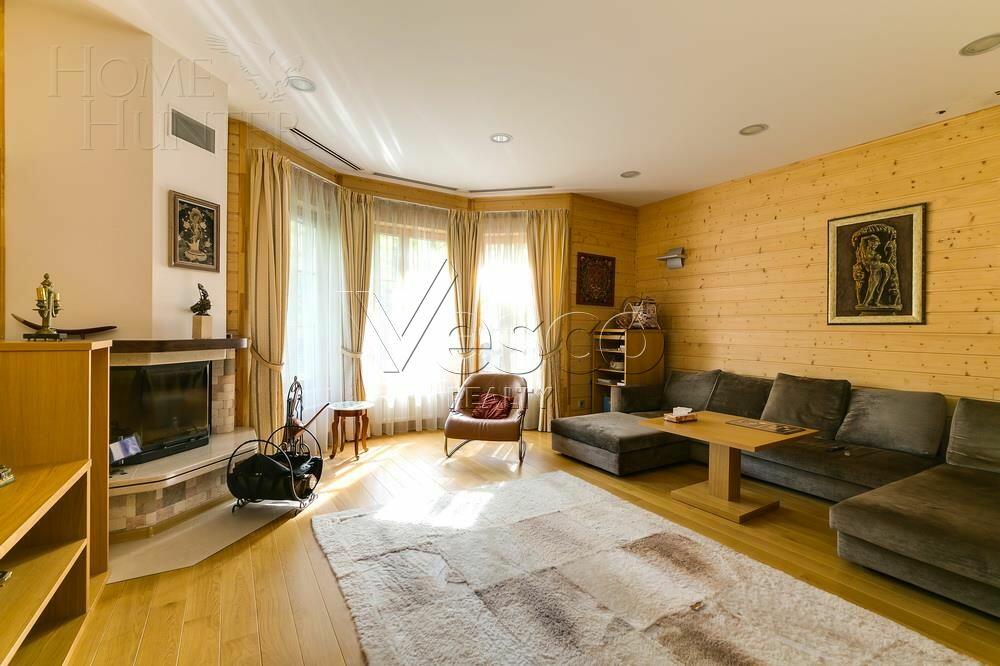 2-этажный коттедж 1 300 м² с отделкой