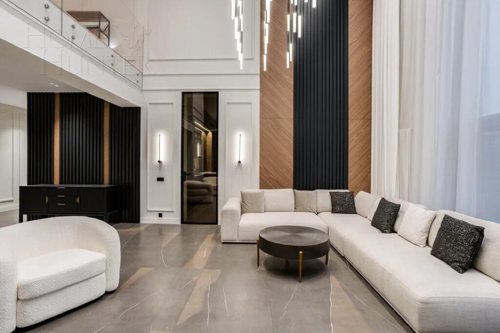 2-этажный коттедж 627.9 м² с отделкой