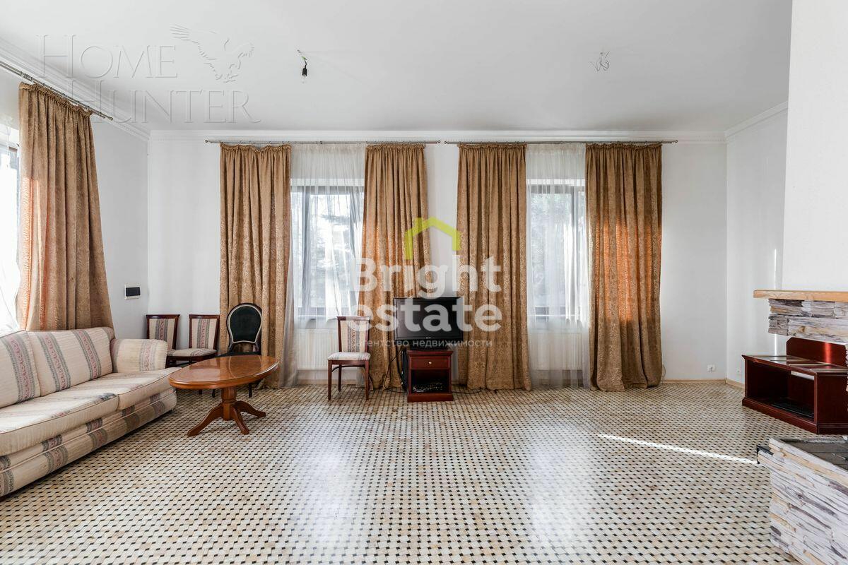 3-этажный коттедж 380 м² с отделкой