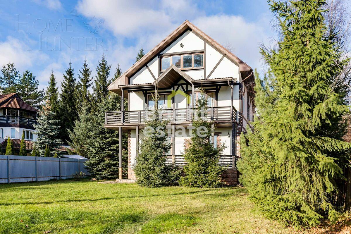 3-этажный коттедж 380 м² с отделкой