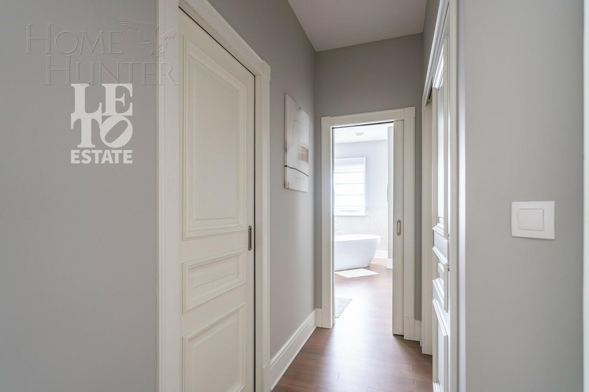 2-этажный коттедж 370 м² с отделкой