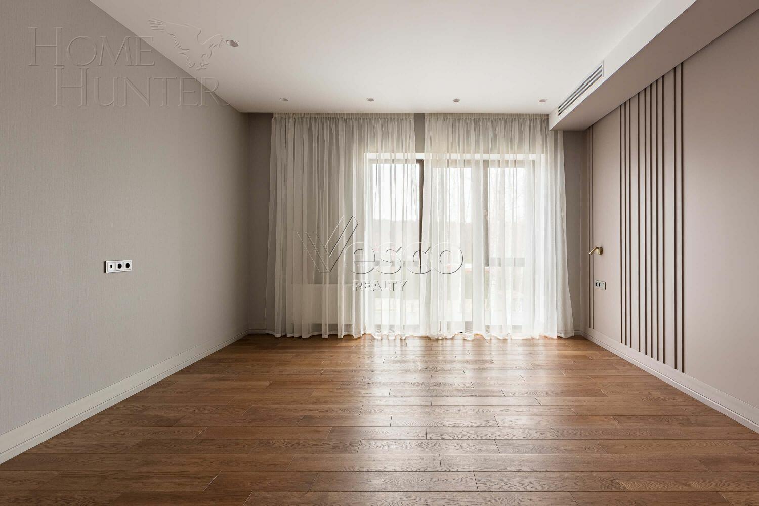 2-этажный коттедж 335 м² с отделкой