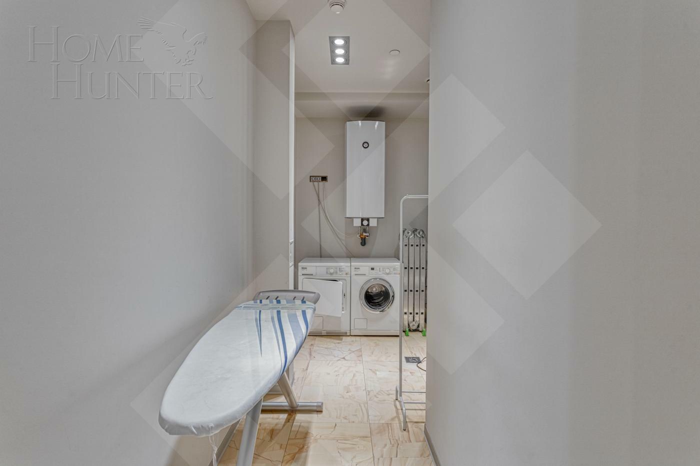 5-КОМН. КВАРТИРА С ОТДЕЛКОЙ 350 М² НА 52 ЭТАЖЕ