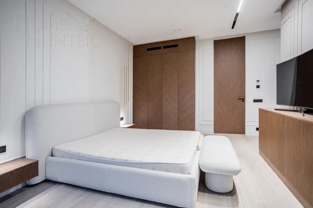 2-этажный коттедж 627.9 м² с отделкой