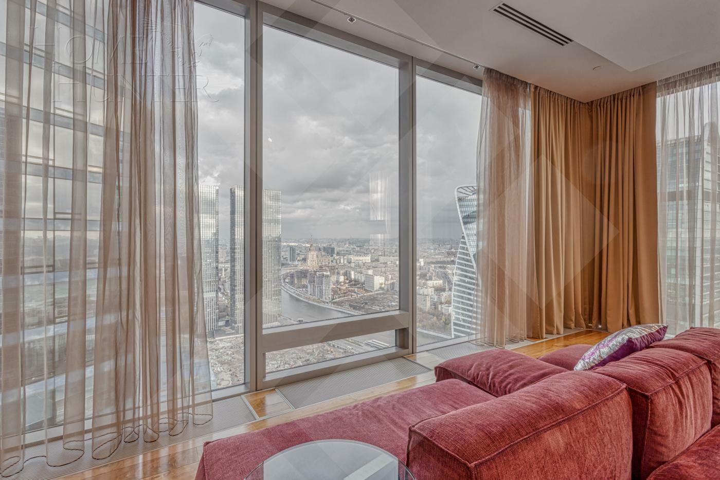 5-КОМН. КВАРТИРА С ОТДЕЛКОЙ 350 М² НА 52 ЭТАЖЕ