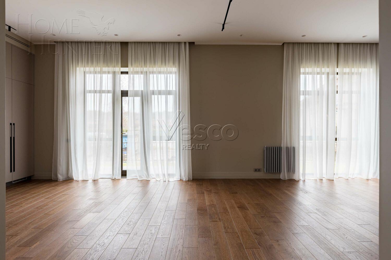 2-этажный коттедж 335 м² с отделкой