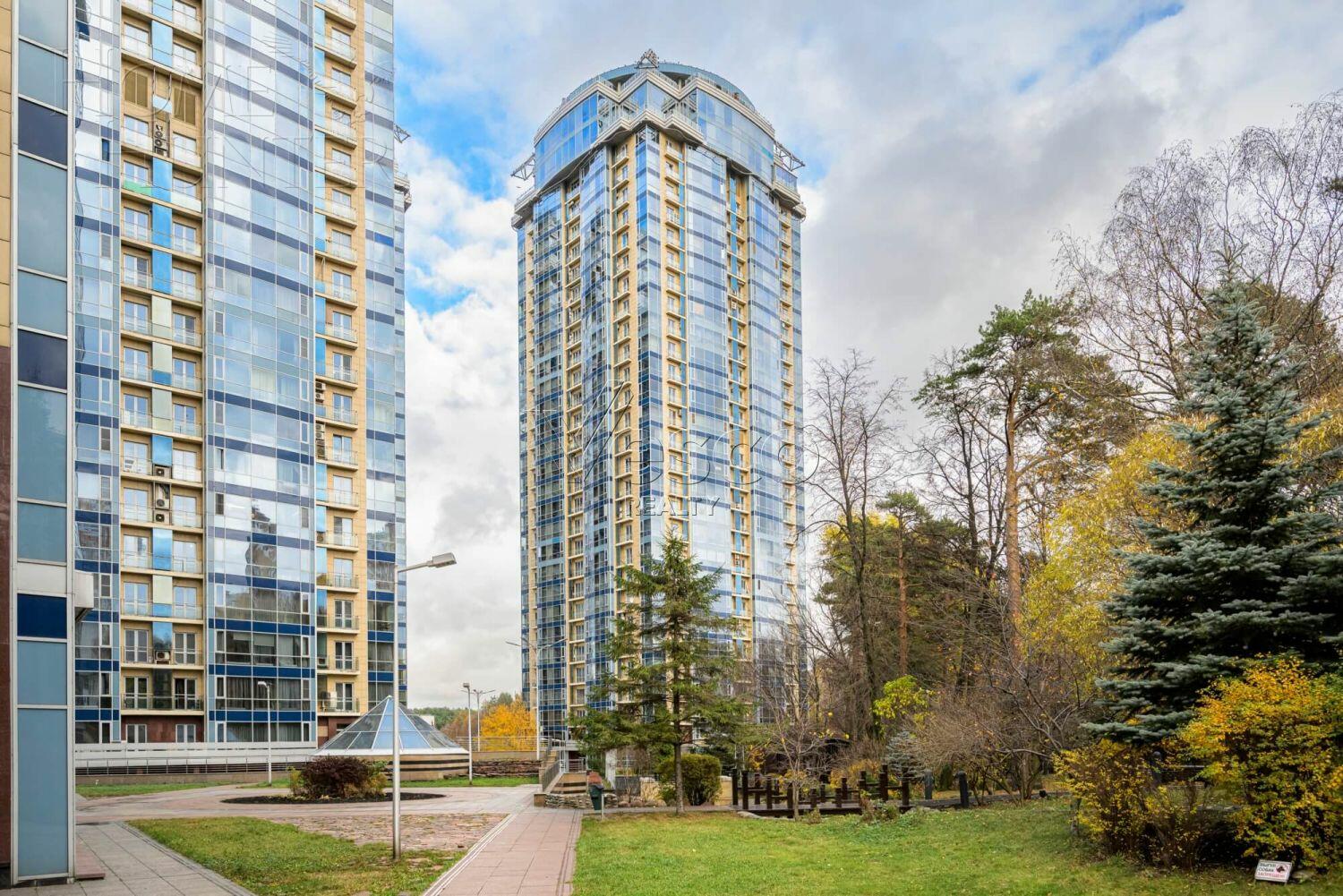 5-КОМН. КВАРТИРА С ОТДЕЛКОЙ 212 М² НА 27 ЭТАЖЕ